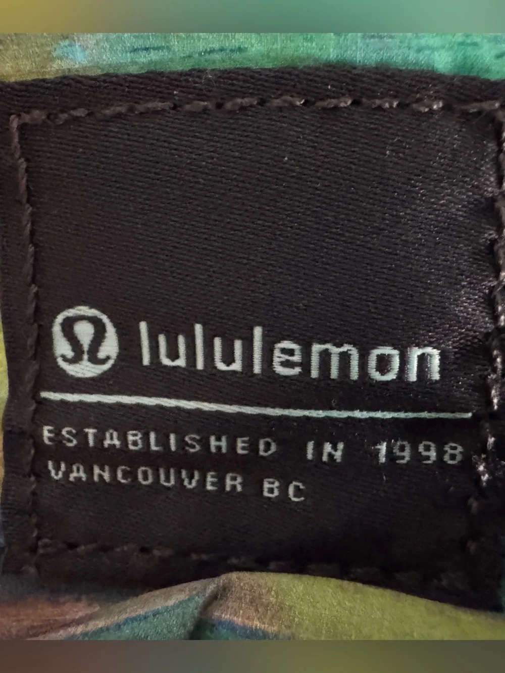Lululemon Patch Logo Crossbody Purse ~ Altered Nature Multi (watercolor)